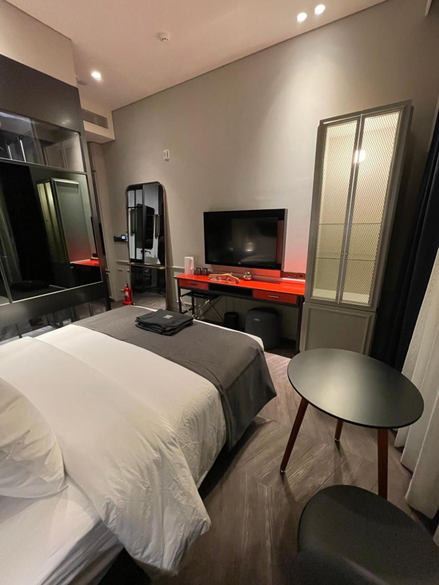 Junibino Hotel Hongdae Сеул Экстерьер фото